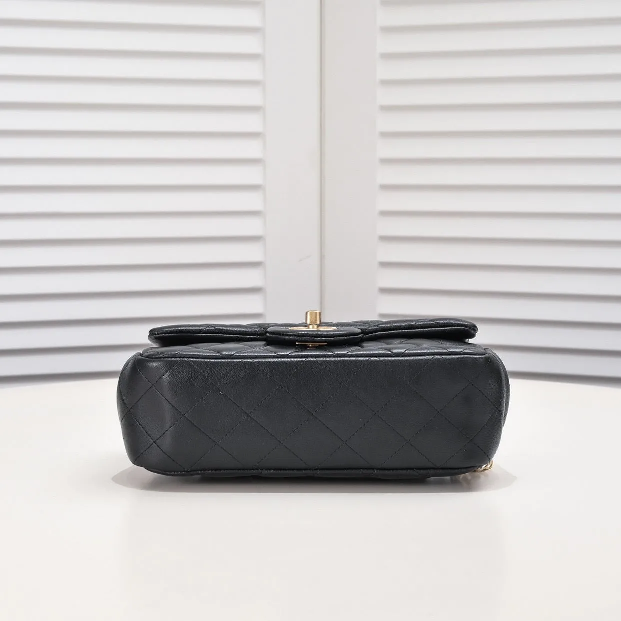 CC722 Mini / Small Flap Bag
