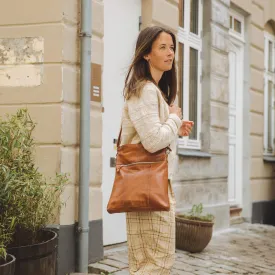 stillBasic Large Messenger
