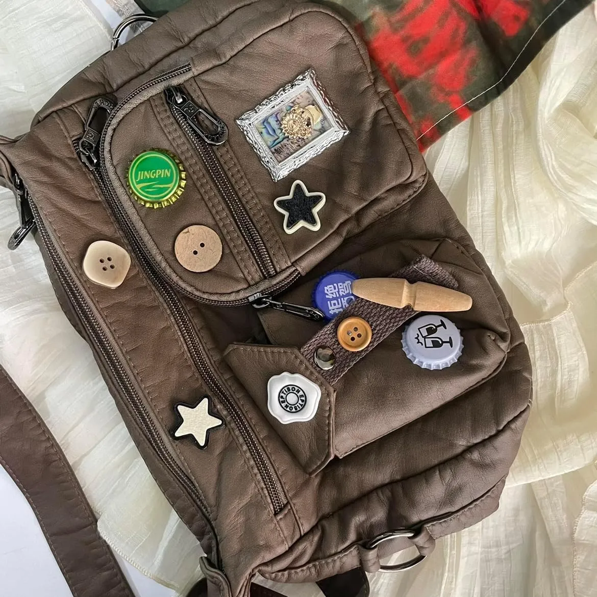 Vintage Y2K Crossbody Bag for Women- Adjustable Strap, Retro Button Design, Multi-Pocket PU Leather Bag
